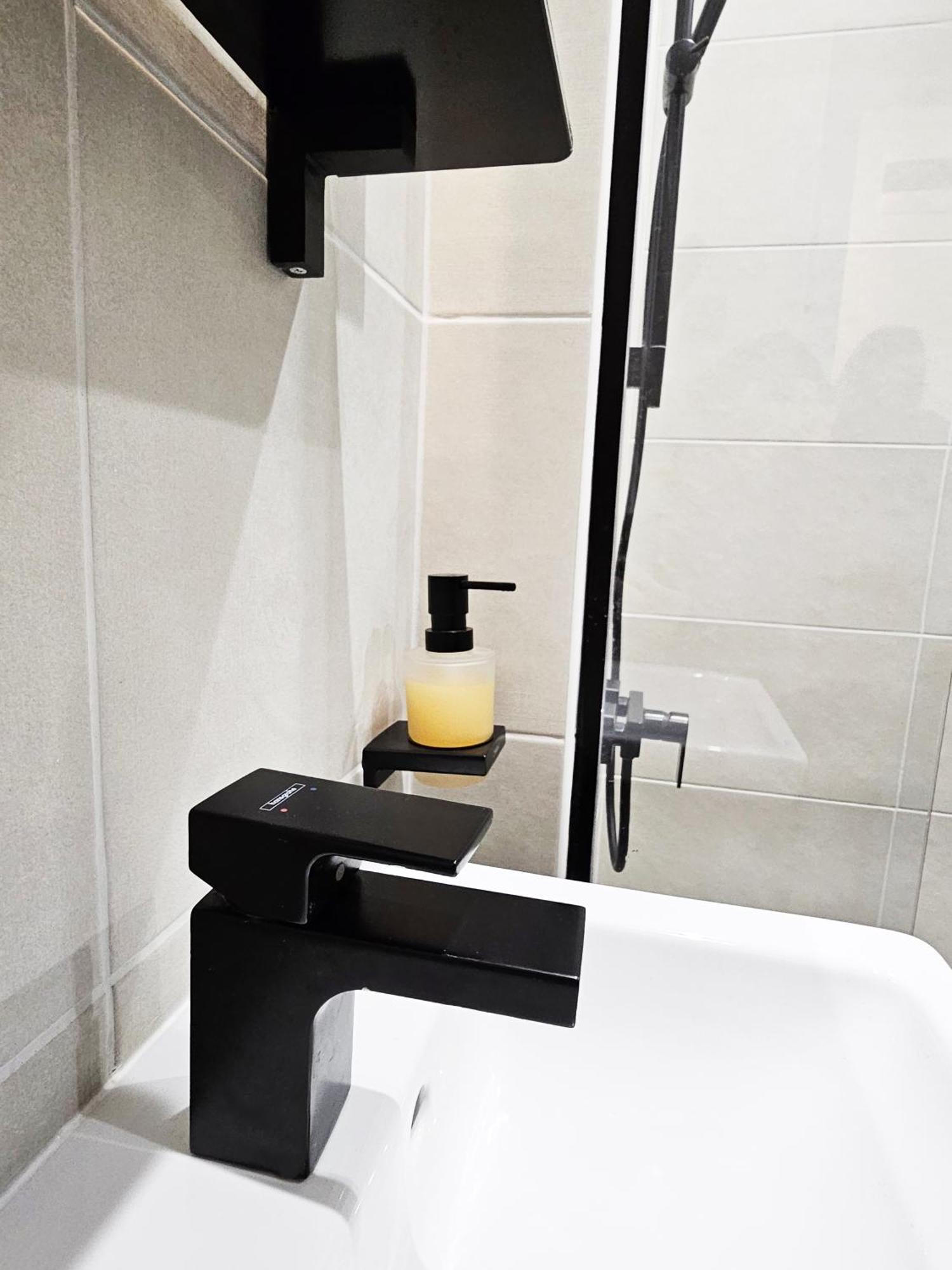 Bijou - Noble Area & Free Parking Apartment Sofia